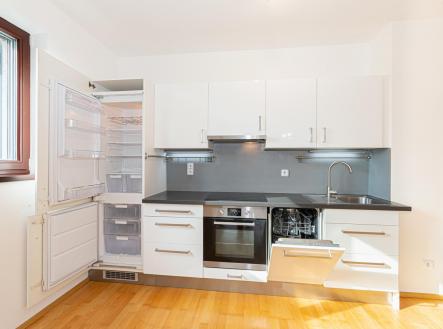 Pronájem bytu, 3+kk, 78,4 m²