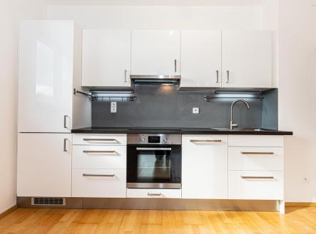 Pronájem bytu, 3+kk, 78,4 m²