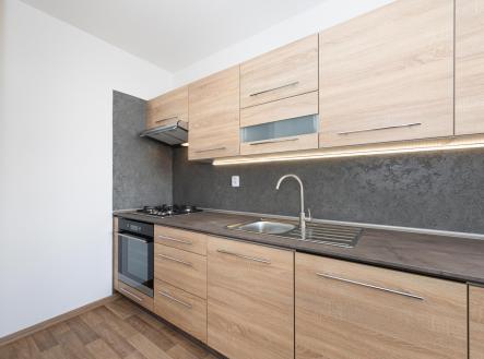 Pronájem bytu, 3+1, 90,4 m²