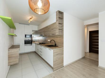 Pronájem bytu, 3+kk, 68 m²