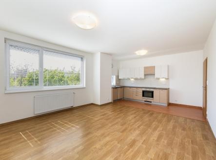 Pronájem bytu, 3+kk, 80,8 m²