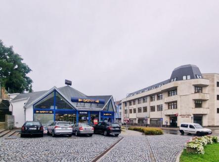 Prodej obchodní prostor