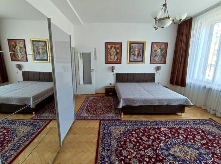 Pronájem bytu, 3+1, 103 m²