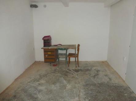 Pronájem skladovací prostor, 21 m²