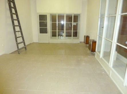 Pronájem obchodní prostor, 43 m²