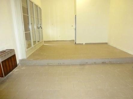 Pronájem obchodní prostor, 43 m²