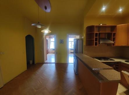 Prodej bytu, 4+kk, 80 m²