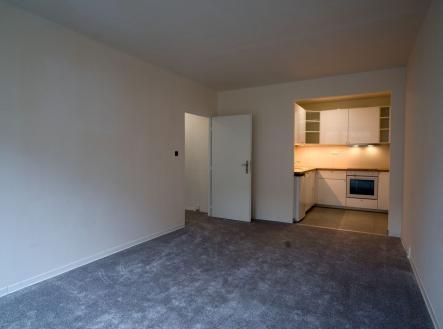 Pronájem bytu, 2+kk, 43 m²