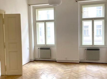Pronájem bytu, 3+1, 107 m²