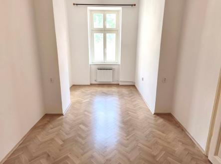 Pronájem bytu, 3+1, 107 m²