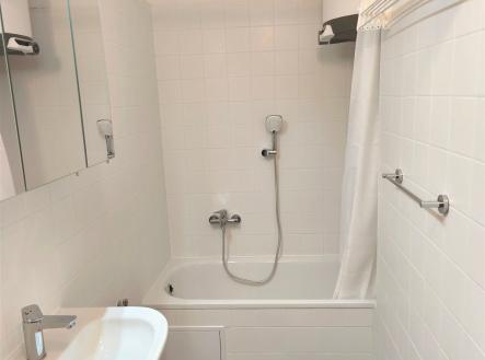 Pronájem bytu, garsoniéra, 31 m²