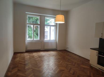 Pronájem bytu, 3+kk, 80 m²