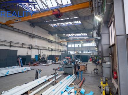 Prodej komerčního objektu, průmyslový areál, 11 632 m²