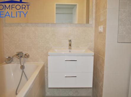 Pronájem bytu, 3+kk, 64 m²