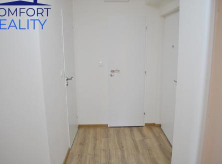 Pronájem bytu, 3+kk, 64 m²