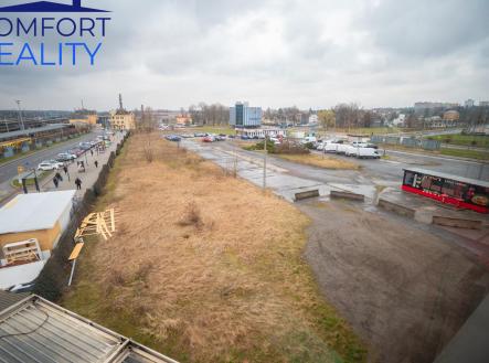 Prodej pozemku pro komerční výstavbu, 8 737 m²