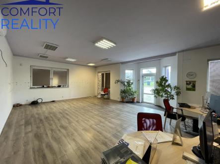 Pronájem kanceláře, 90 m²