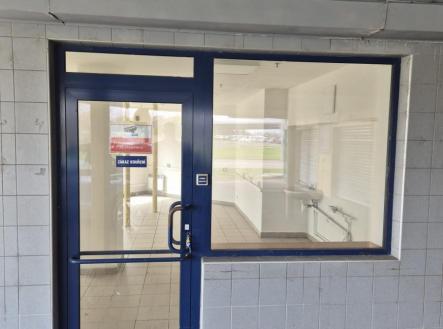 Pronájem obchodní prostor, 51 m²