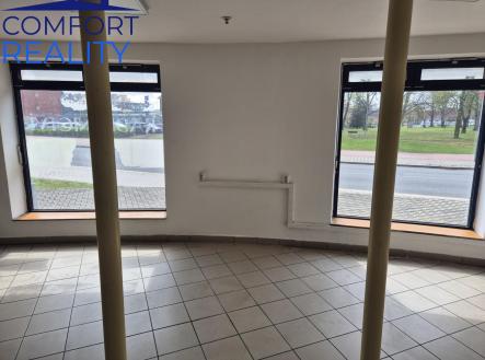 Pronájem obchodní prostor, 51 m²