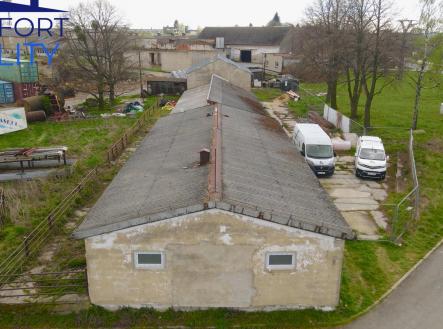 Prodej skladu, 500 m²