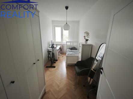 Pronájem bytu, 3+kk, 61,9 m²