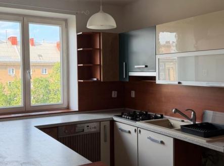 Pronájem bytu, 3+1, 81 m²