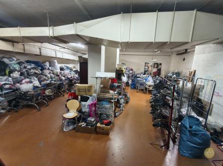 Pronájem obchodní prostor