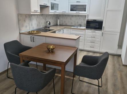 Pronájem bytu, 2+kk, 60 m²