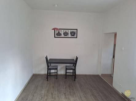 Pronájem bytu, 1+kk, 30 m²