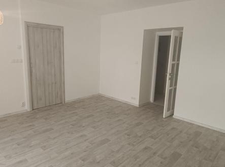 Pronájem bytu, 2+1, 53 m²