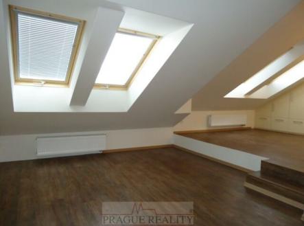 Pronájem bytu, 1+kk, 30 m²