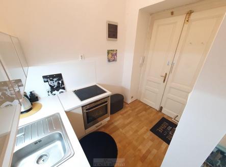 Pronájem bytu, 2+kk, 35 m²