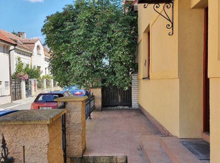 Pronájem bytu, 1+kk, 28 m²