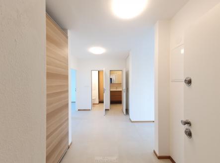 Pronájem bytu, 3+kk, 73 m²