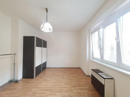Pronájem bytu, 1+kk, 26 m²