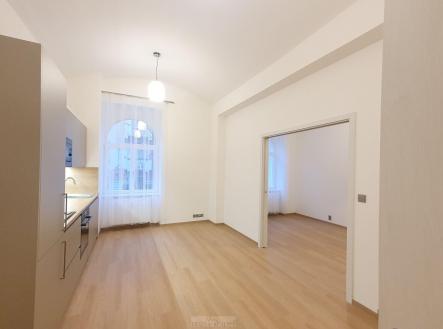 Pronájem bytu, 2+kk, 44 m²