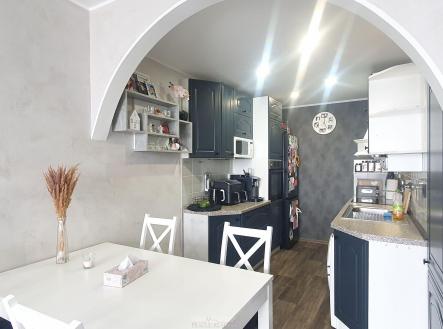 Prodej bytu, 3+kk, 67 m²