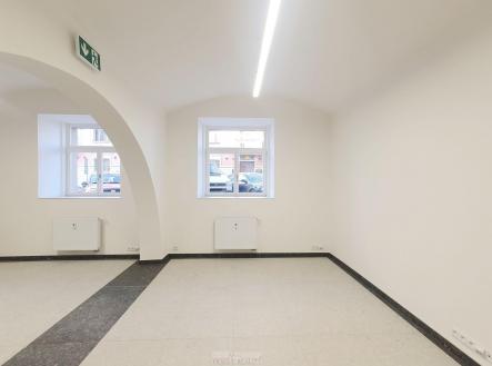 Pronájem obchodní prostor