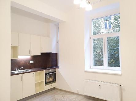 Pronájem bytu, 1+kk, 31 m²