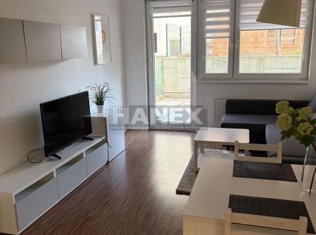 Pronájem bytu, 2+kk, 56 m²