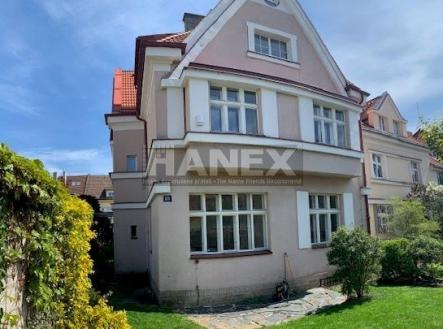 Pronájem domu/vily, 180 m²