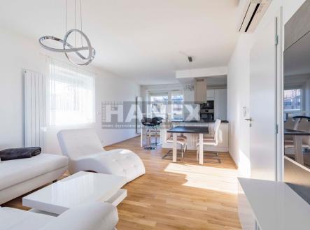 Pronájem bytu, 3+kk, 106 m²