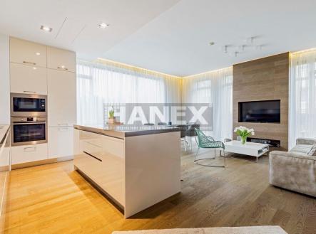 Pronájem bytu, 3+kk, 99 m²