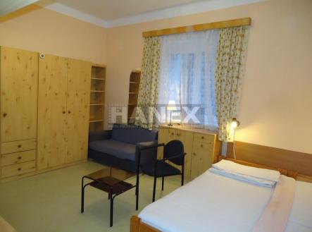 Pronájem bytu, 1+1, 38 m²