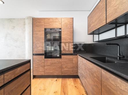 Pronájem bytu, 3+kk, 120 m²