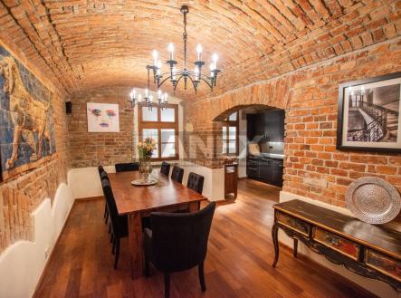 Pronájem bytu, 4+1, 160 m²