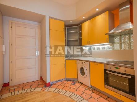 Pronájem bytu, 1+kk, 38 m²