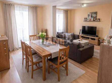 Prodej bytu, 4+1, 104 m²