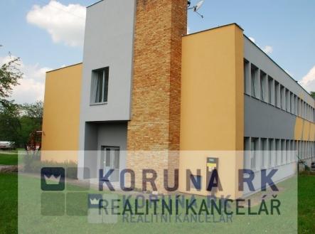 Pronájem - kanceláře, 94 m²