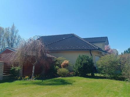 Prodej - dům/vila, 260 m²